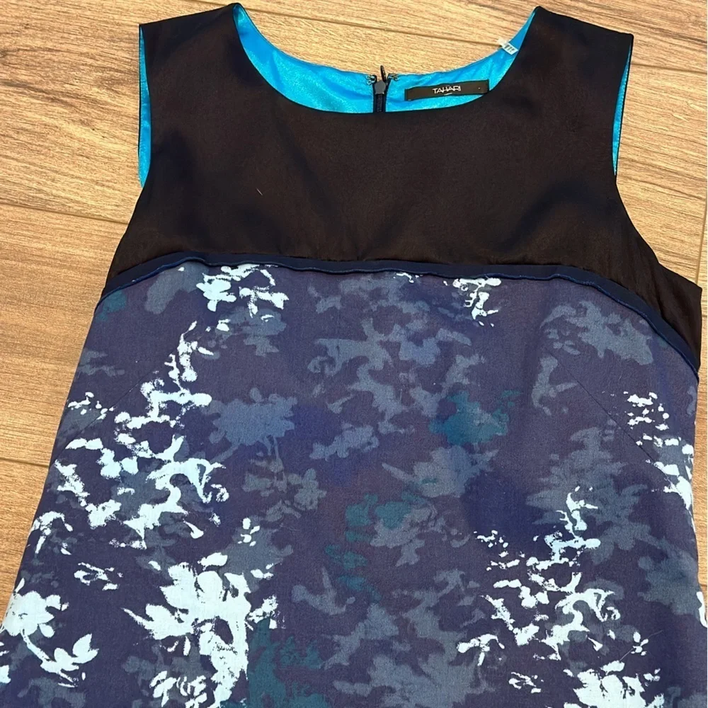 Tahari Nuria Blue Cloud Sleeveless Dress with Lime Green Stripe Size 10